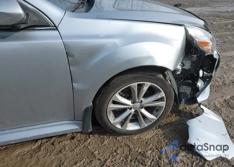 2013 Subaru Legacy 2.5I Premium from USA, damaged, VIN 4S3BMBG69D3016995